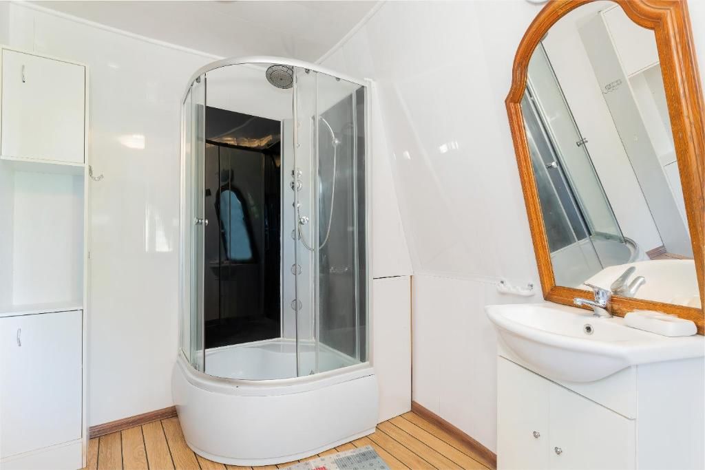 Дома для отпуска Windmill vacation home in Ledzin near Baltic Sea Нехоже-170