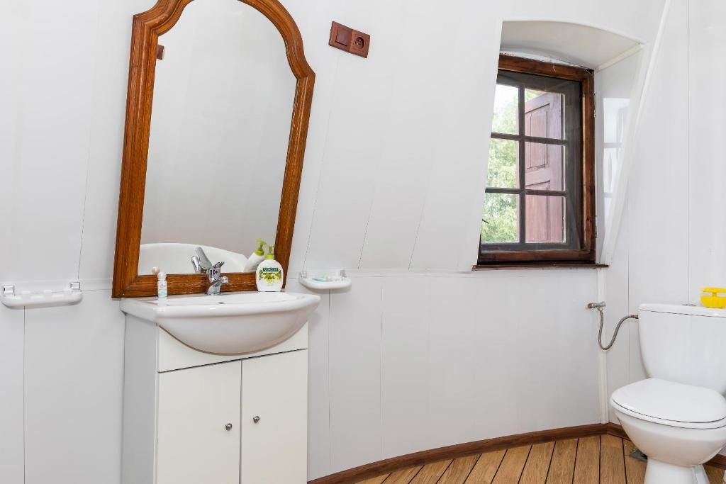 Дома для отпуска Windmill vacation home in Ledzin near Baltic Sea Нехоже-190