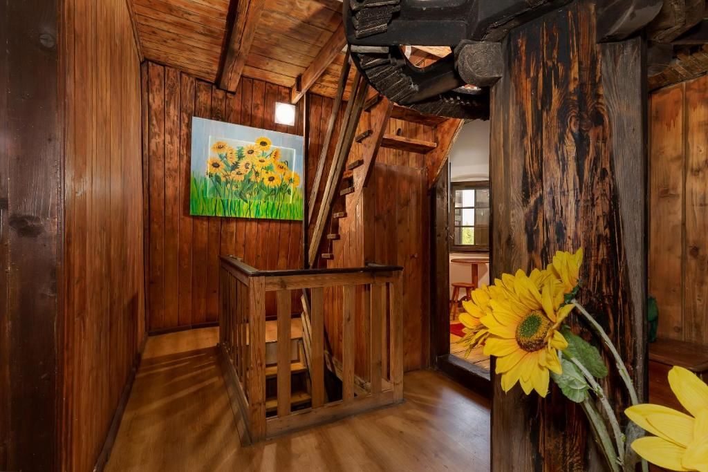 Дома для отпуска Windmill vacation home in Ledzin near Baltic Sea Нехоже-90