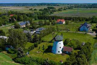 Дома для отпуска Windmill vacation home in Ledzin near Baltic Sea Нехоже Six-Bedroom House (mill)-173