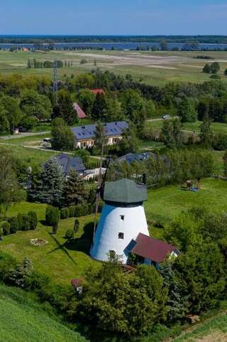 Дома для отпуска Windmill vacation home in Ledzin near Baltic Sea Нехоже Six-Bedroom House (mill)-176
