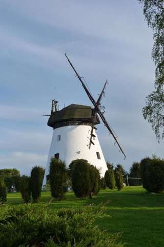 Дома для отпуска Windmill vacation home in Ledzin near Baltic Sea Нехоже Six-Bedroom House (mill)-47