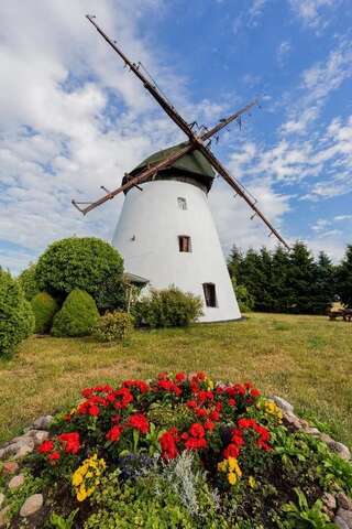 Дома для отпуска Windmill vacation home in Ledzin near Baltic Sea Нехоже Six-Bedroom House (mill)-95