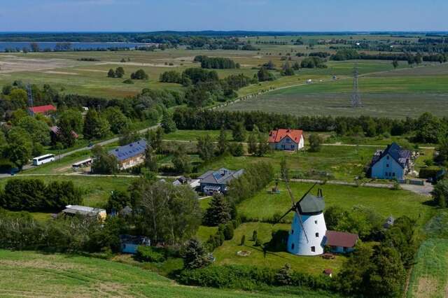 Дома для отпуска Windmill vacation home in Ledzin near Baltic Sea Нехоже-180