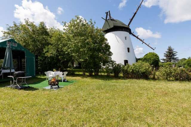 Дома для отпуска Windmill vacation home in Ledzin near Baltic Sea Нехоже-222